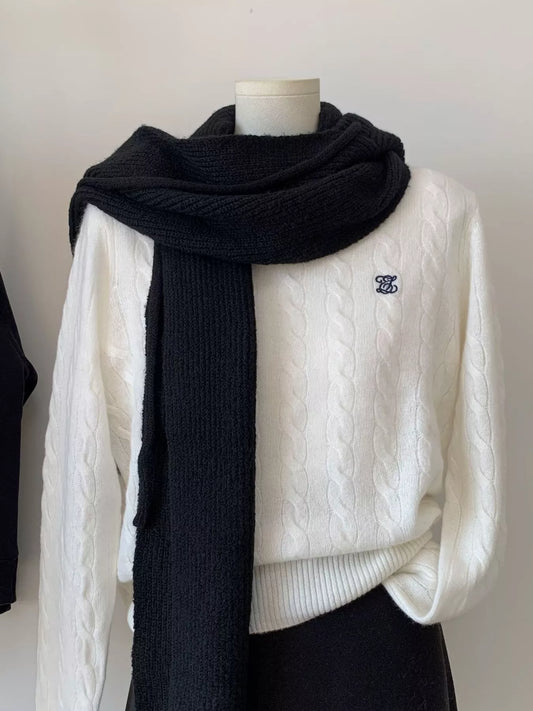 Knitted solid color scarf hat product photo