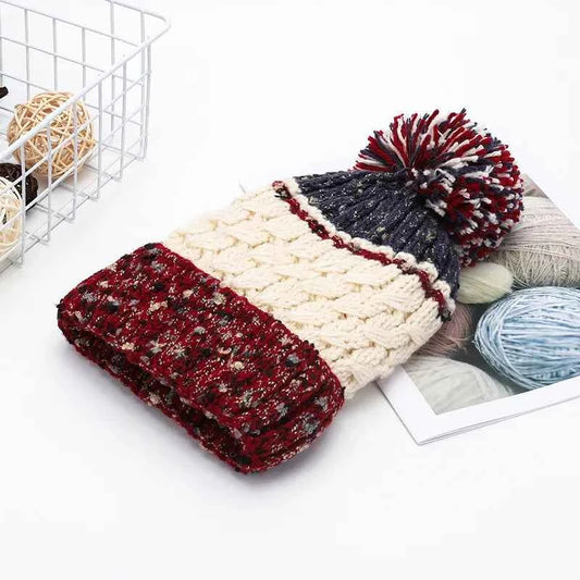 Unisex Contrast Knit Pom Pom Beanie