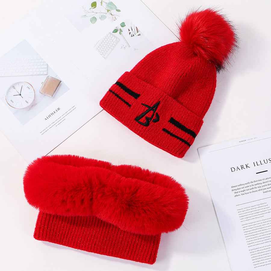 Women's Wool Knit Hat and Scarf Set
