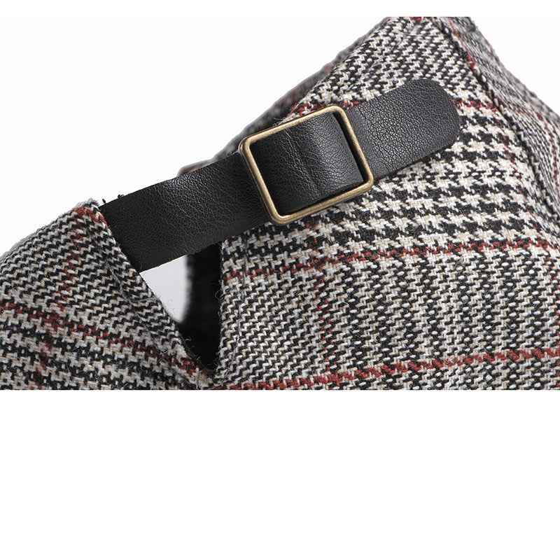 Adjustable plaid flat cap rear fit detail