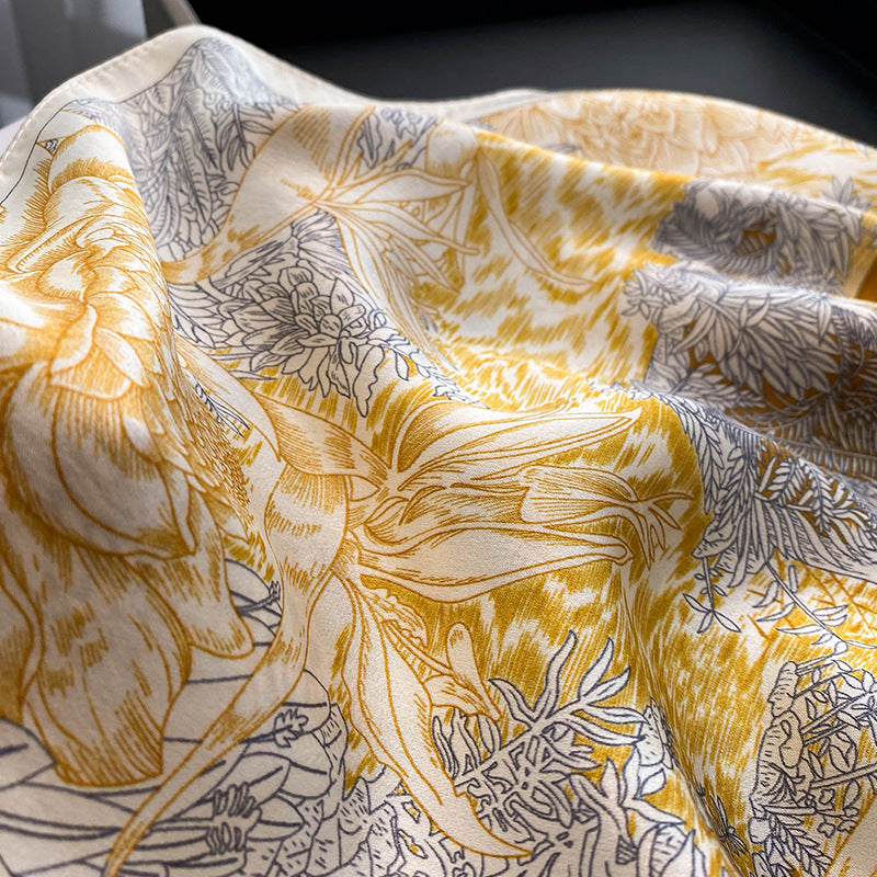 Women's mulberry silk square scarf - product photo 7
