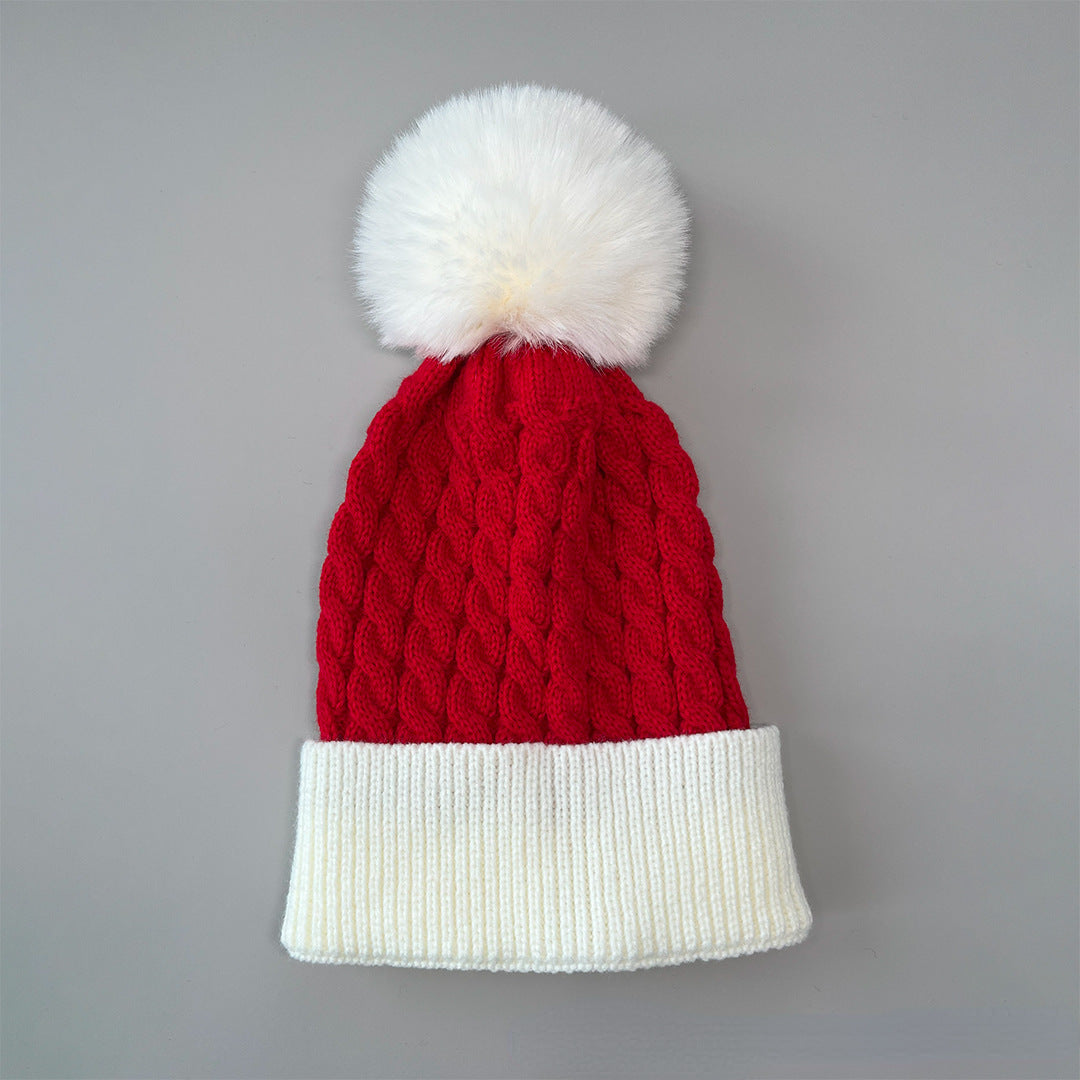 Unisex Christmas Pom Pom Beanie – Red & Green Cable Knit Winter Hat - Christmas Tree crown detail