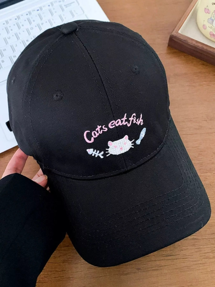 Gorra de béisbol bordada con gato