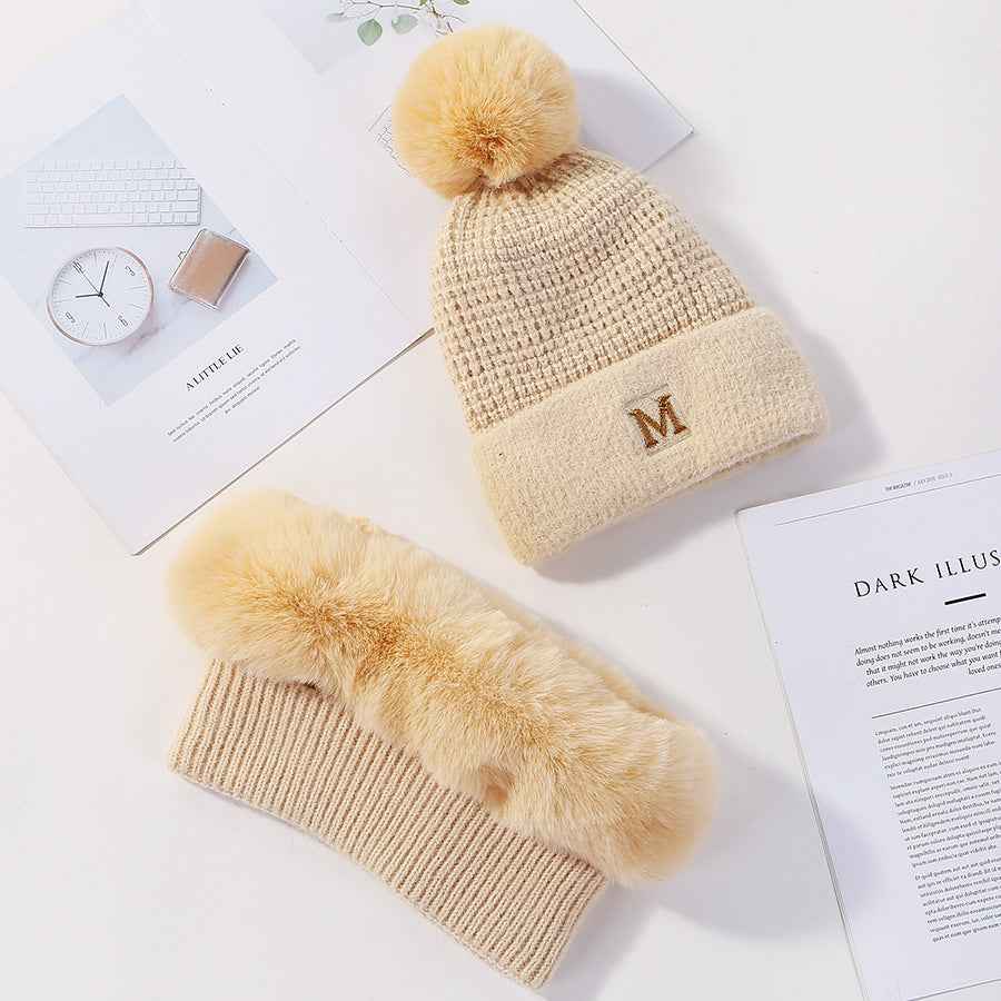 Women's Wool Knit Hat and Scarf Set