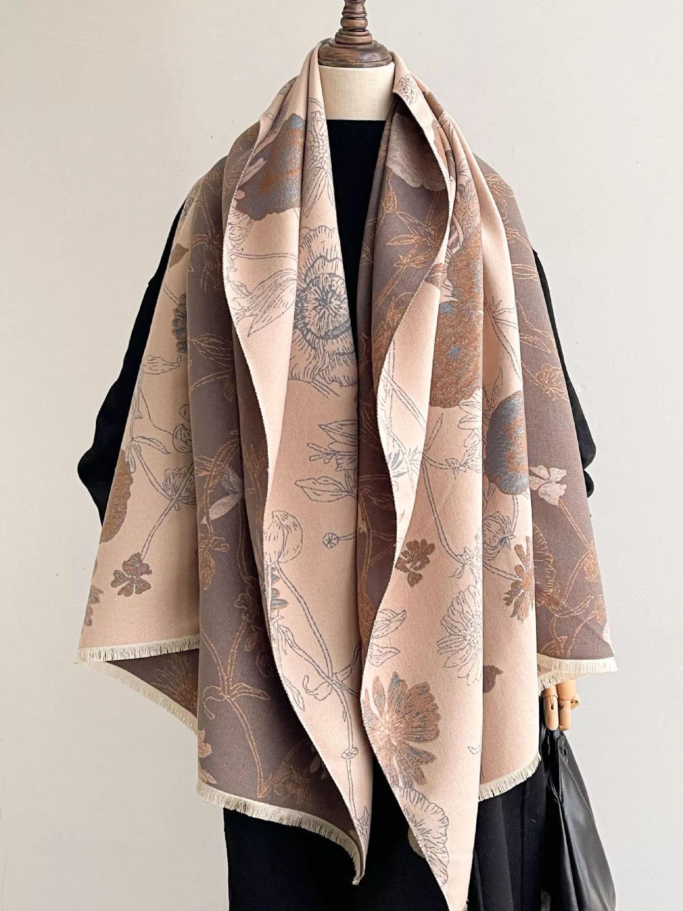 Women's Floral Print Reversible Scarf in Red - fabric texture 3