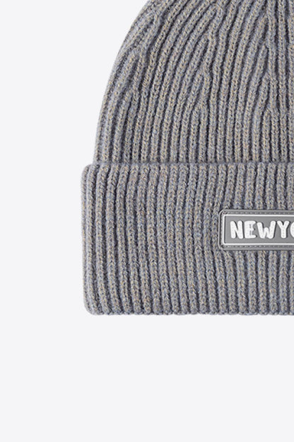 Acrylic blend NEWYORK beanie crown detail