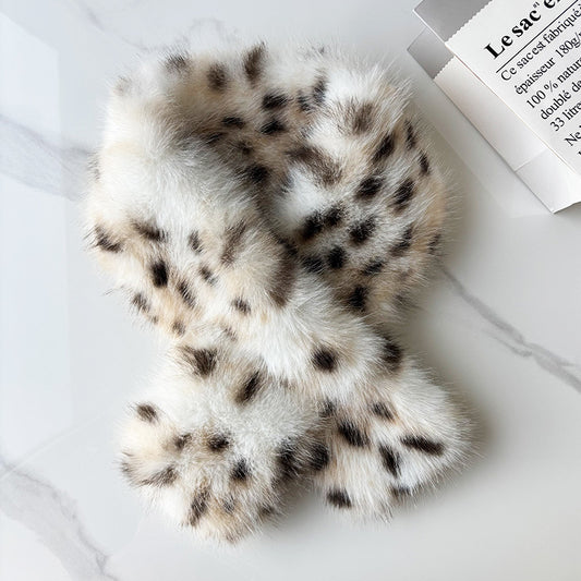 Brown leopard print faux fur scarf with crossed ends