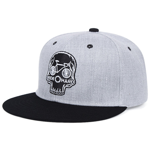 Unisex Skull Embroidered Snapback Cap product photo 1