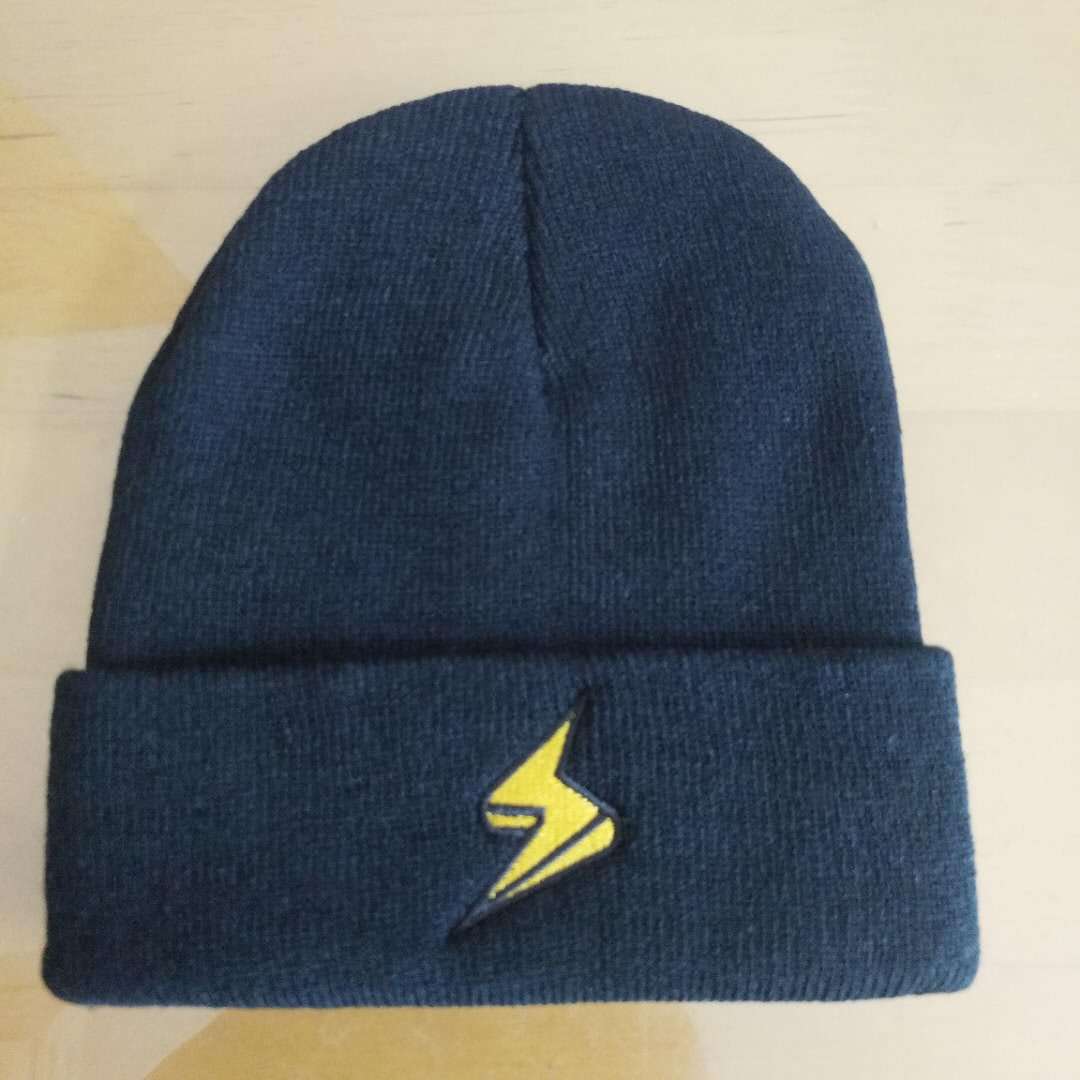 Front view of dark lightning embroidered cuffed beanie