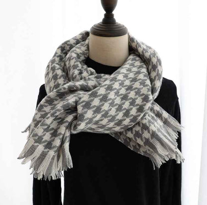 Women's Houndstooth Cashmere-Feel Fringe Scarf