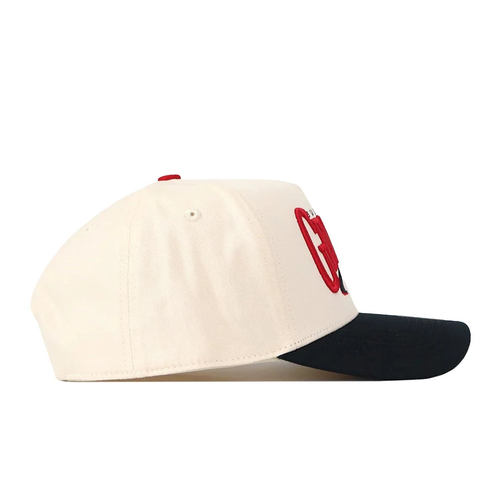 Opposite side view of the natural-colored Georgia Bulldogs cap