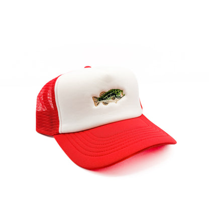 Angled view of the red and white Rey To Z cap with mesh back