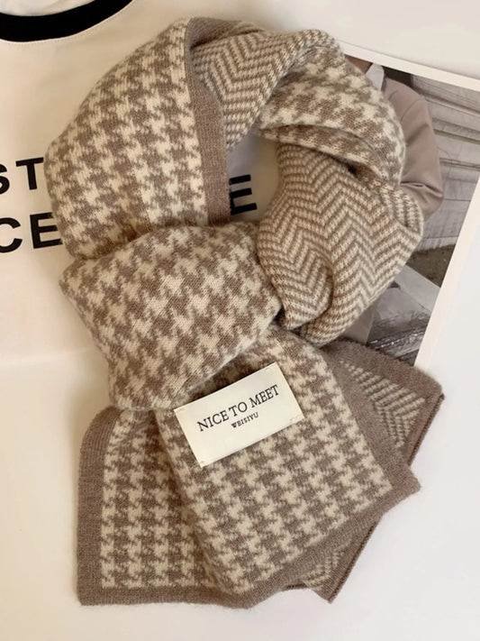Unisex Houndstooth Pattern Warm Winter Scarf in Khaki - front view 1