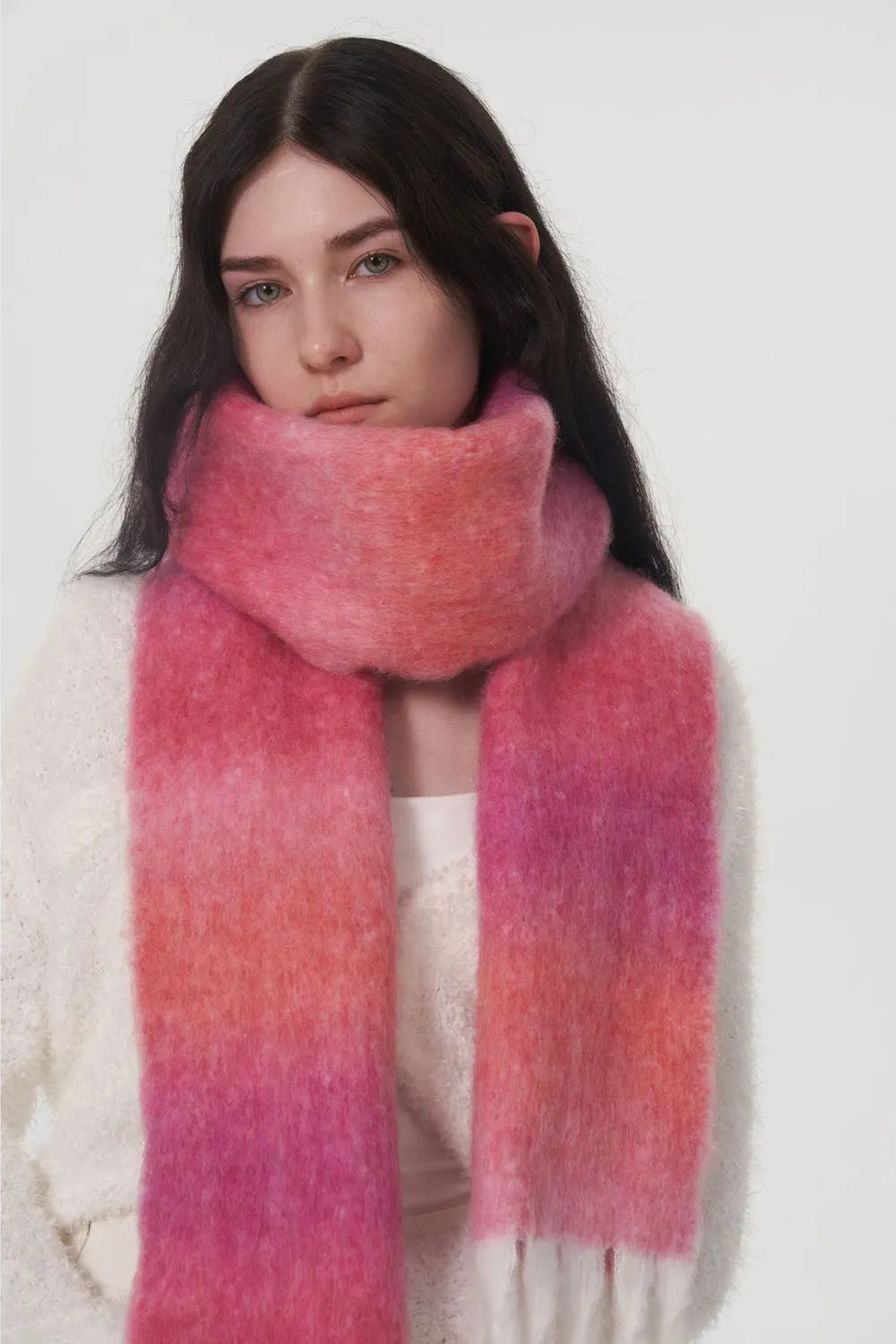 Gradient wool blend thermal scarf - product photo 4