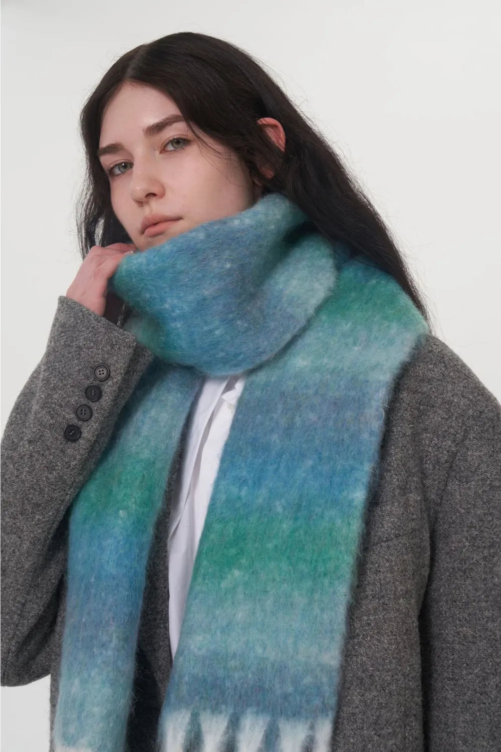 Gradient wool blend thermal scarf - product photo 3