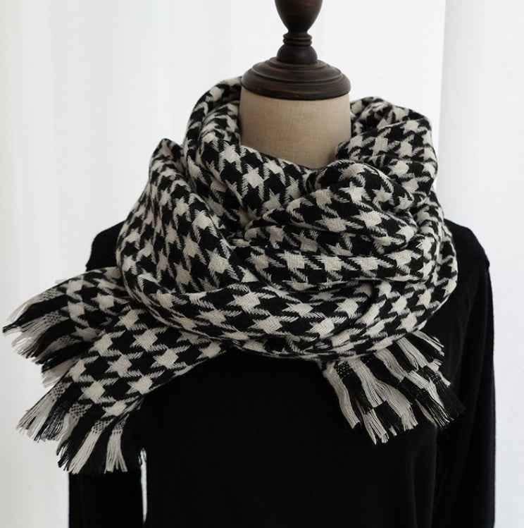 Women's Houndstooth Cashmere-Feel Fringe Scarf