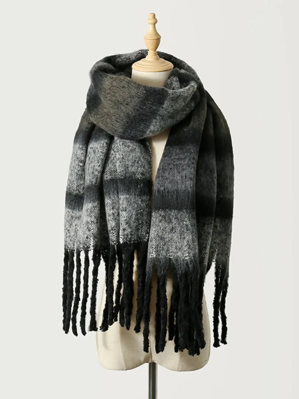 Fringe color block polyester scarf - product photo 3