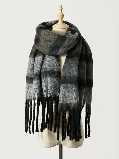 Fringe color block polyester scarf - product photo 3