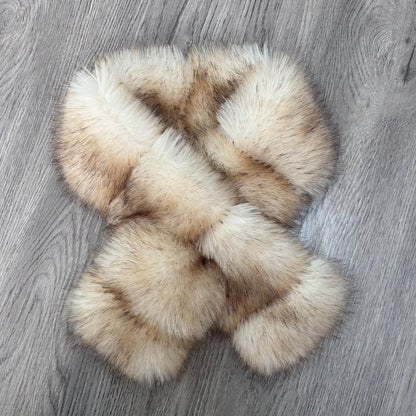 Beige white faux fur scarf with sculpted plush panels
