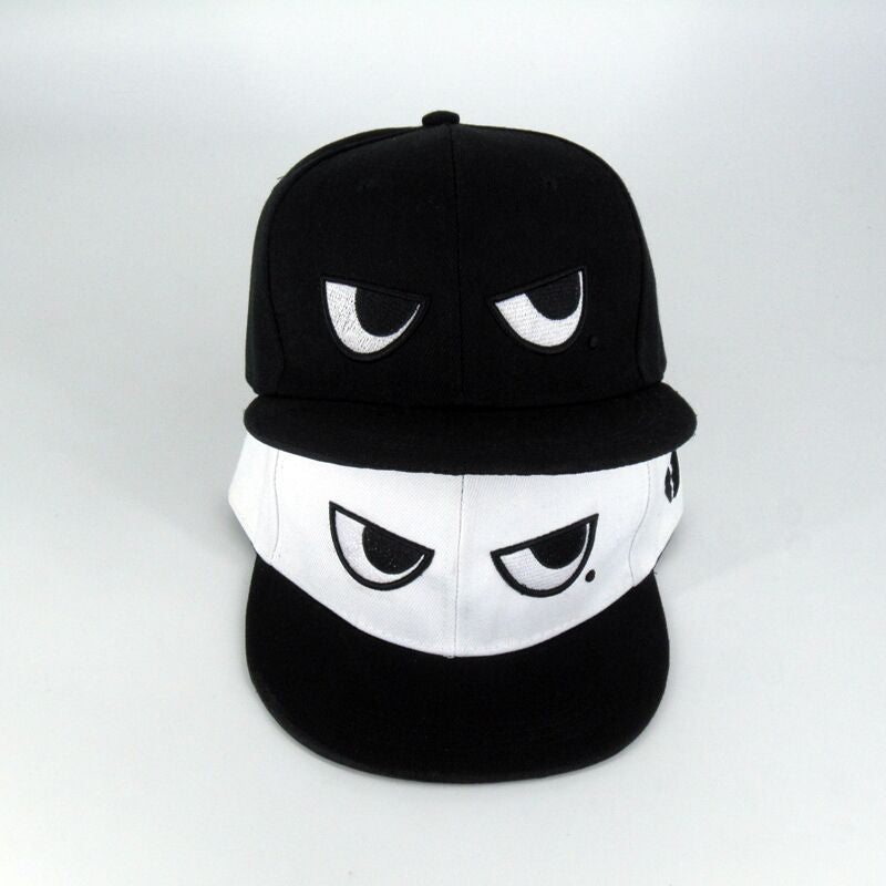 Two-tone angry-eyes snapback product angle