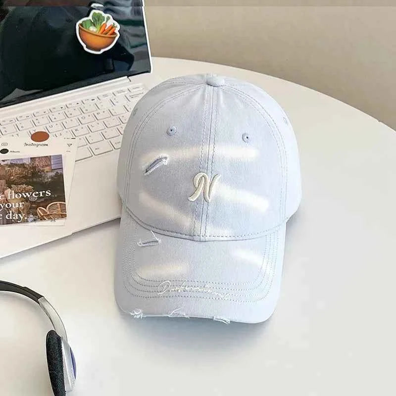 Unisex Solid Color Baseball Cap with Short Brim